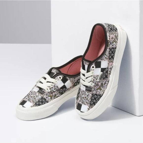 Vans Kids Authentic Patchwork Floral Shoe Multi Marshmallow Size 10.5K - Picture 4 of 14